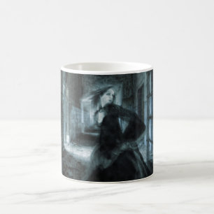 Caneca De Café Assustada Fantasma Victoriana Correndo em Hallway