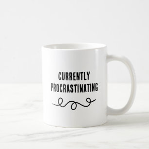 Caneca De Café Atualmente Procrastinando Mug B&W