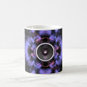 Caneca De Café Auto-falante de música sobre fundo roxo
