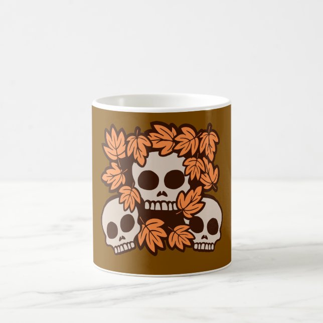 Caneca De Café Autumn Skulls with Fall Leaves Wreath Seasonal Fun (Centro)