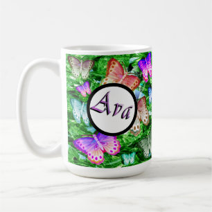 Caneca De Café Ava Name Com Voo Das Borboletas,