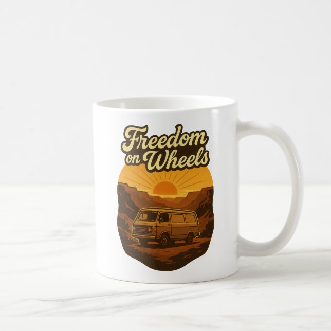 Caneca De Café Aventura retrô de liberdade nas rodas (Direita)