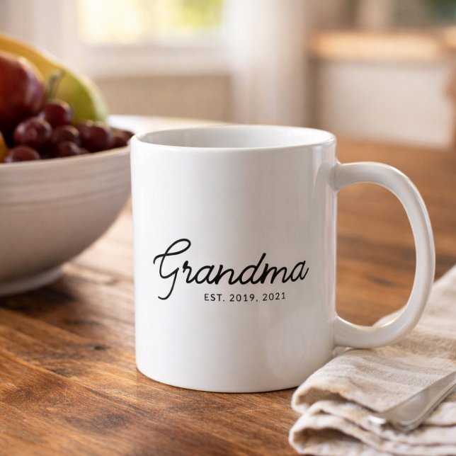 Caneca De Café Avó Estabeleceu Novo Presente de Avó (Criador carregado)