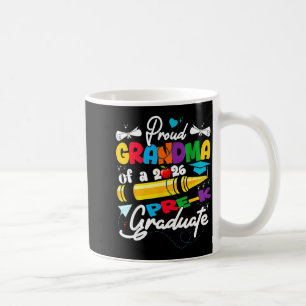 Caneca De Café Avó orgulhosa da pré-escola de 2026 formada no dia