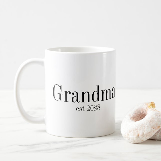 Caneca De Café Avó Personalizado Moderno Preto e Branco (Com Donut)