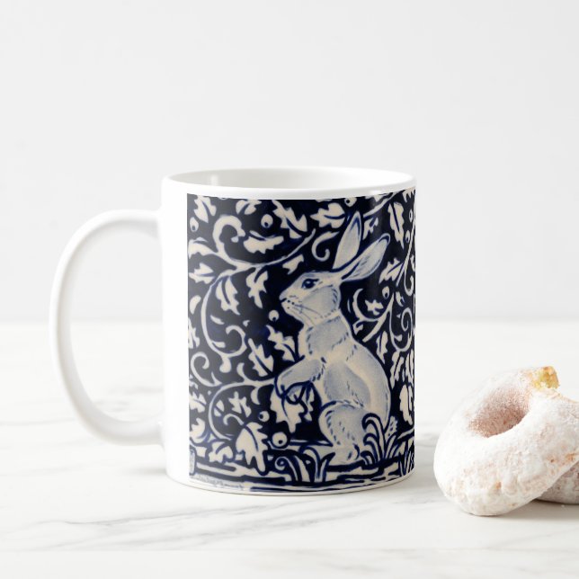 Caneca De Café Azulejo de Coelho Azul e Branco Vinha-Florestal Fo (Com Donut)