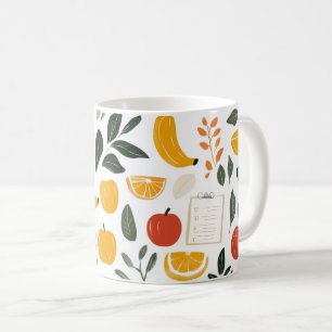 Caneca De Café Bananas, maçãs e fatias de laranja.