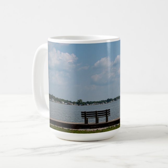 Caneca De Café Banco à Beira do Lago (Frente Esquerda)