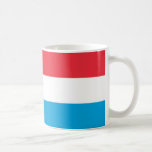 Caneca De Café Bandeira Cerâmica Mug<br><div class="desc">Celebrar o rico patrimônio e o encanto único do Luxemburgo com este belíssimo caneca de bandeiras cerâmicas do Luxemburgo. Apresentando as icônicas faixas horizontais de vermelho, branco e azul claro, esta caneca é uma homenagem perfeita ao orgulho e à identidade nacionais luxemburgueses. Quer você esteja gostando de café matinal, chá,...</div>