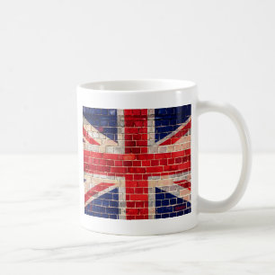 Caneca De Café Bandeira do Reino Unido numa parede de tijolos