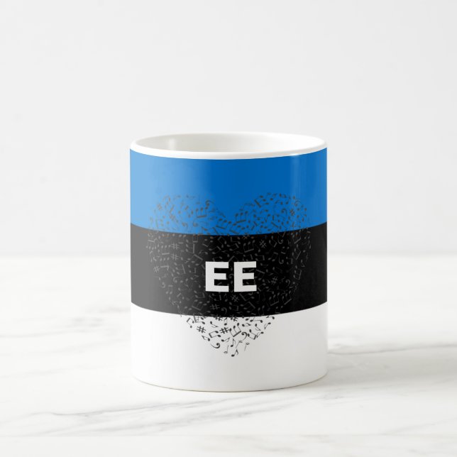 Caneca De Café Bandeira Patriótica da Estônia com coração musical (Centro)