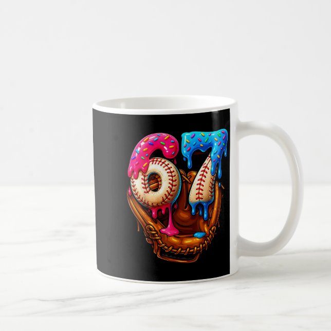 Caneca De Café Basebol 67 Seis Sete Engraçado 6 7 Meme Gen Alpha  (Direita)