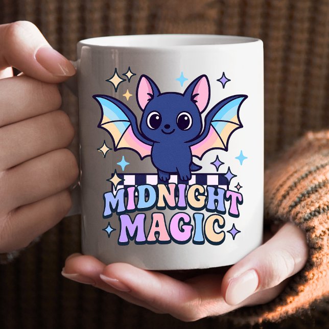 Caneca De Café Bat e Checkerboard do Cute do Halloween do Pastelc (The midnight magic kawaii bat design shines with retro pastel charm.)