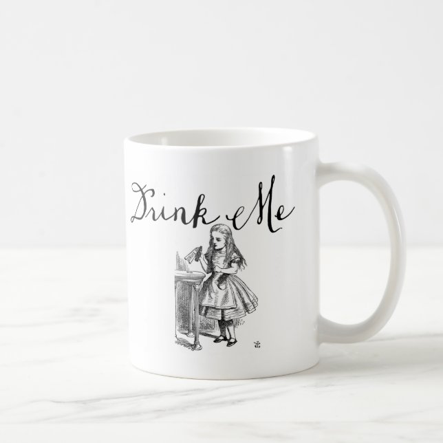 Caneca De Café Beba Alice no País das Maravilhas (Direita)