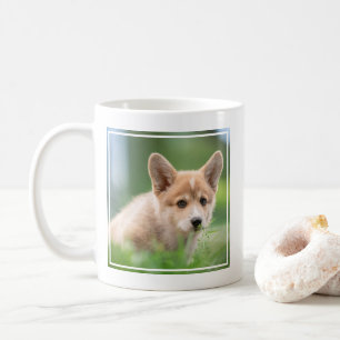 Caneca De Café Bebês Mais Pobres Corgi Puppy no Yard