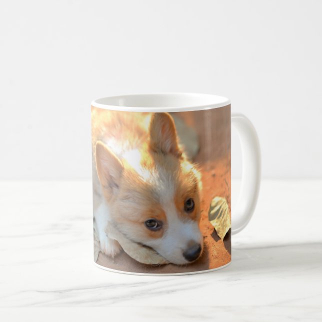 Caneca De Café Bebês Mais Pobres | Shy Corgi (Frente Esquerda)