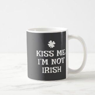 Caneca De Café Beije-me Não Sou Irlandês Engraçado Dia de São Pat