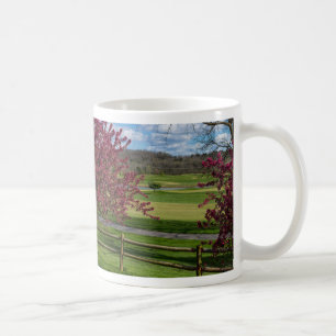 Caneca De Café Bela primavera Na Mug De Café Cortada Em Rivercut