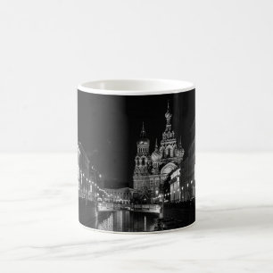 Caneca De Café Bela Rua Petersburg Rússia Black and White Mug
