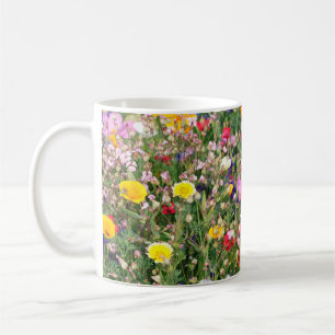 Caneca De Café belo prado colorido de flores silvestres