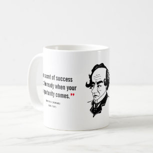 Caneca De Café BENJAMIN DISRAELI - Cristão de Citação Inspirad