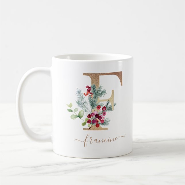 Caneca De Café Berries vermelhos de Natal Monograma Dourado Monog (Esquerda)