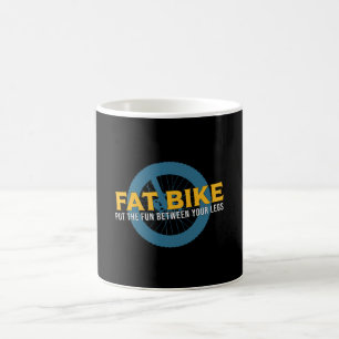 Caneca De Café Bicicleta De Gordura Entre O Seu Retrô De Bicicle