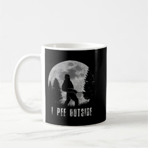 Caneca De Café Bigfoot Yeti Moon Silhouette I Pee Fora De Sasquat