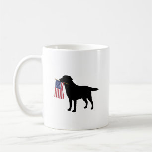 Caneca De Café Black Lab Dog Holding 4 de julho Patriótico EUA Fl