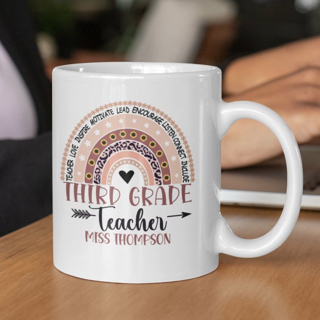 Caneca De Café  Boho Rainbow Tumbler for 3rd Grade Teacher (Criador carregado)