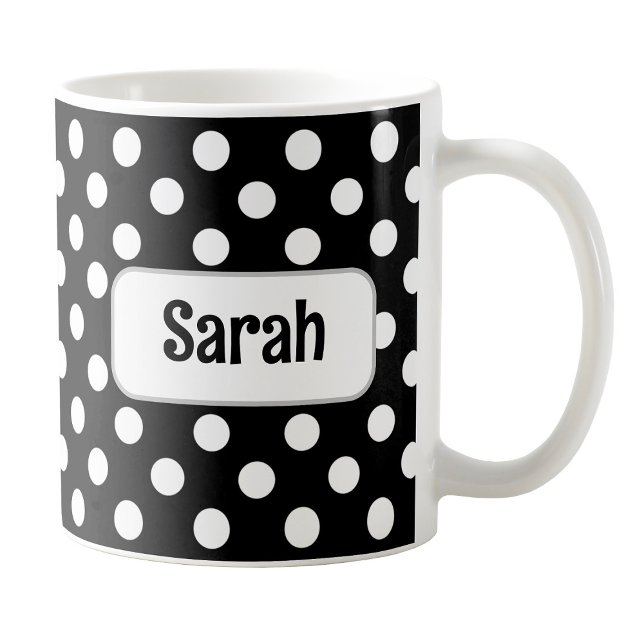 Caneca De Café Bolinhas Preta Personalizada (Personalized Black Polka Dot Mug at Amy's Coffee Mugs on Zazzle. )