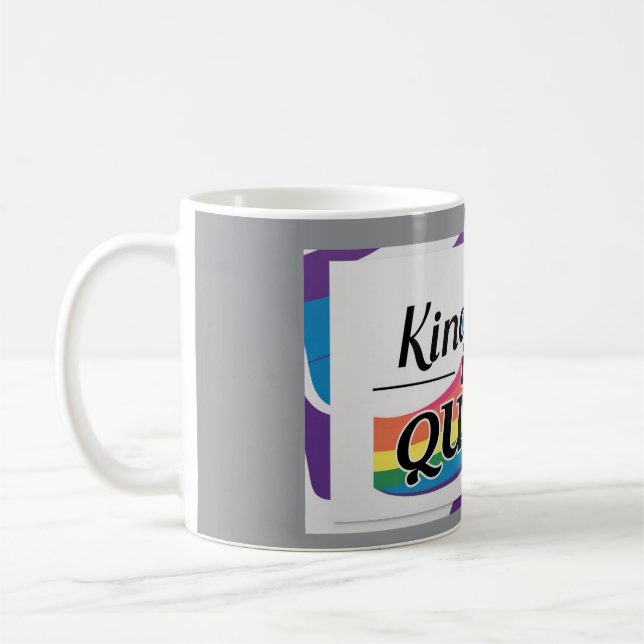 Caneca De Café Bondade é Queer - Projetada por ShelloCB (Esquerda)