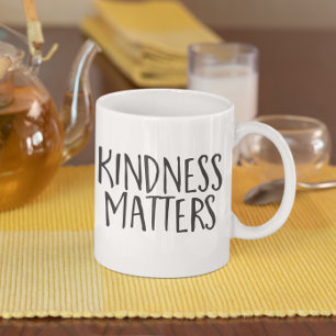 Caneca De Café Bondade importa, Simples preto branco minimalista