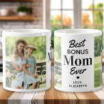 Caneca De Café BONUS MOM Step Mãe Dia de as mães Personalizado 2<br><div class="desc">Apresentamos nossa caneca de café Dia de as mães, especialmente projetada para mães de bônus, mães de passo e mães que ocupam um lugar especial em nossos corações. Esta caneca moderna e na moda apresenta a mensagem: "Melhor Bônus Mãe Nunca" É uma forma doce e sentida de expressar gratidão e...</div>