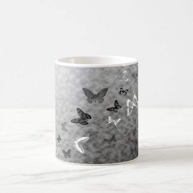 Caneca De Café Borboletas brancas e pretas (Centro)