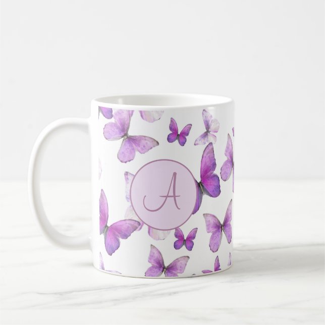Caneca De Café Borboletas De Pastel Roxo-Girly Monograma Personal (Esquerda)