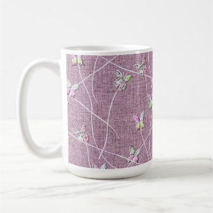 Caneca De Café Borboletas em Aquarela sobre Rosa Empolvilhado