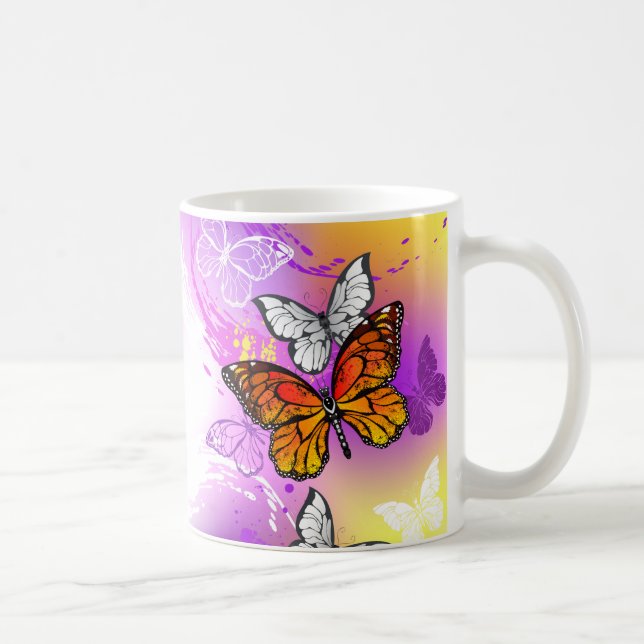 Caneca De Café Borboletas Monarcas em Fundo Roxo (Direita)