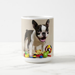 Caneca De Café Boston Terrier Dog Brincando com Brinquedos