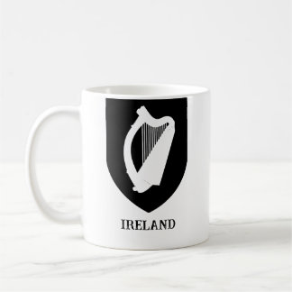 Caneca De Café Brasão de Armas Irlandês Arte Minimalista Preto e