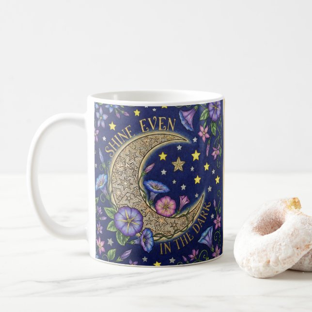 Caneca de Café Brilhe Mesmo no Escuro (Com Donut)