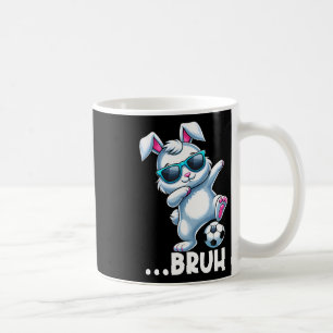 Caneca De Café Bruh Dab Bunny Jogando Futebol Dabbing Dia de Pásc