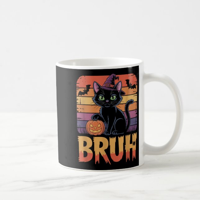 Caneca De Café Bruh Witch Cat Pumpkin Shirt Meme (Direita)