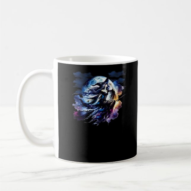 Caneca De Café Bruxa De Whimsigoth Voando Sobre Mulheres De Lua C (Esquerda)