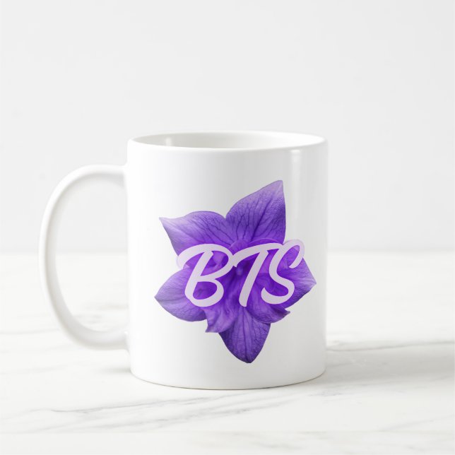Caneca de Café BTS Flor Roxa (Esquerda)