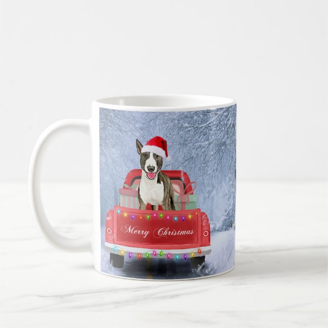Caneca De Café Bull Terrier Dog em neve sentada no Natal (Esquerda)