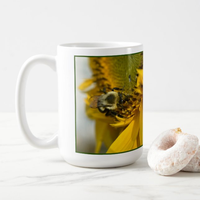 Caneca De Café Busy Bee on a Sunflower (Com Donut)
