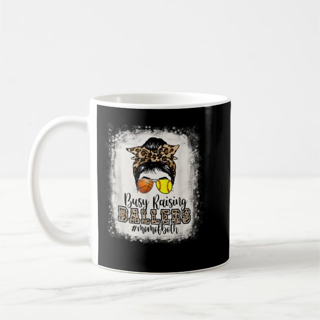 Caneca De Café Busy Raising Ballers Mom Of Both Basketball Softba (Esquerda)