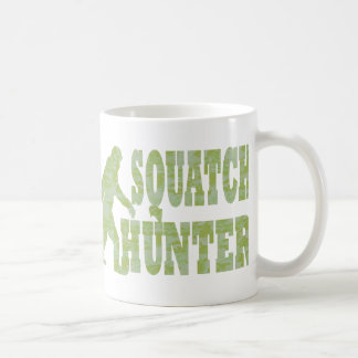 Caneca De Café Caçador de Squatch na camuflagem