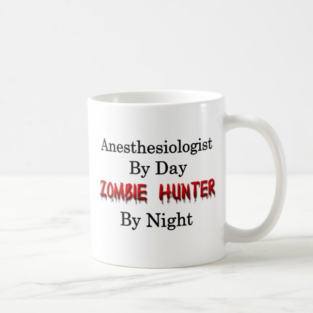 Caneca De Café Caçador do Anesthesiologist/zombi (Direita)